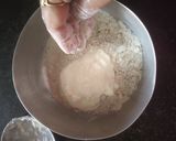 বাজরা আটাও ময়দার সুস্বাদু পিৎজা(bajra o atta diye mojadar o suswadu pizza recipe in Bengali)) রেসিপির ধাপ 1 ছবি