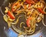 A picture of step 3 of Makhana Curry.