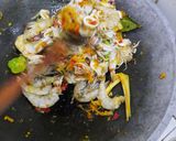 Foto langkah ke 4 dari resep Cumi Udang Pete Saos Padang.