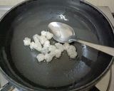 A picture of step 1 of Acacia Gum Raab (Goond) (Winter Immunity Booster).