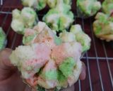 Foto langkah ke 5 dari resep Bolu Kukus Mekar.