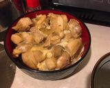 รูปขั้นตอนการทำที่ 9 ของ Oyakodon โอยาโกะด้ง (ข้าวหน้าไก่กับไข่)