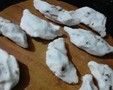 A picture of step 3 of Bihur guror nariyal pitha.