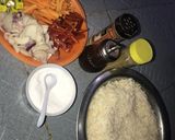 A picture of step 1 of Vegetable rice and white chicken stew.