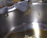 Foto del paso 3 de la receta: Champiñones salteados con ajo y pimienta