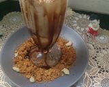 A picture of step 4 of Sharjah Shake.