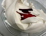 Foto langkah ke 4 dari resep Bolu Kukus Merah Putih.