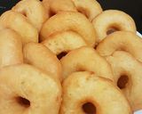 Foto langkah ke 8 dari resep Donat Lembut Tanpa Kentang.