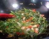 Foto langkah ke 3 dari resep ¹⁸⁰. Tumis Kangkung.