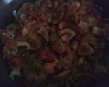 Foto del paso 2 de la receta: Merluza a la marinera con patatas