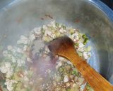 A picture of step 8 of Mix Macaronies.
