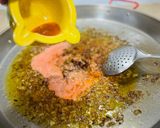 Foto del paso 3 de la receta: Paella de langostinos y cigalas 🦞 🦐 🥘