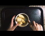 Hình bước làm 1 của món Banana Pancake