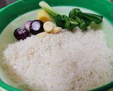 Gambar langkah 1 resipi Nasi Ayam.