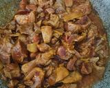 Gambar langkah 2 resipi Daging Masak kicap Kerisik.