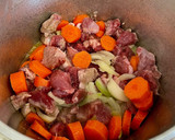 Foto del paso 2 de la receta: Estofado de tenera con macarrones🥩🍲