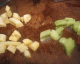 Foto del paso 4 de la receta: Postre de boniato al microondas acompañado de frutas y chocolate líquido