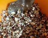 A picture of step 4 of Granola truffles.