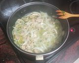 Foto del paso 4 de la receta: Filetes de cinta de lomo en salsa de champiñones y papas cocidas