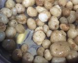 Foto del paso 4 de la receta: Papitas güeras en mantequilla