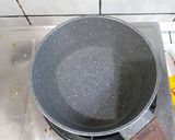 Foto langkah ke 2 dari resep Sosis Gulung Mie Telur.