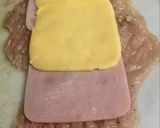 Foto del paso 4 de la receta: Roulard de pollo con jamón, queso y alcaparras