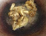 Foto langkah ke 4 dari resep 56. Ayam Lengkuas Bumbu Racik Simpel.