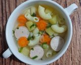 Foto langkah ke 3 dari resep 889) Sup Makaroni Sosis.