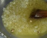 A picture of step 3 of Piyoon (sindhi traditional dish).