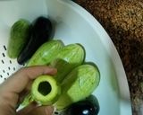 صورة لخطوة 1 من وصفة محاشي كوسا وباذنجان وورق عنب