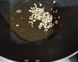 A picture of step 4 of Chicken manchurian.