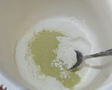 Foto langkah ke 2 dari resep Mie Matcha Kukus.