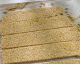 A picture of step 3 of Old-Fashioned Sesame Candy 老式芝麻糖.