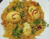 अंडा बिर्याणी (anda biryani recipe in marathi) रेसिपी स्टेप 4 फोटो