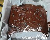 A picture of step 3 of Brownie Cake.