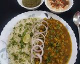 A picture of step 3 of Chole Rice.