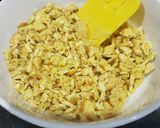 Hình bước làm 1 của món Mousse hoa đậu biếc