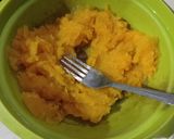 Foto langkah ke 1 dari resep Nagasari labu kuning pisang.