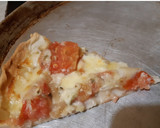 Foto del paso 7 de la receta: Tarta de cebolla, tomate, queso y salsa blanca