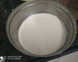 A picture of step 1 of Onion tomato uttapam.