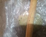 A picture of step 5 of Bajre ki aate ki masala daar roti.