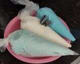 Foto langkah ke 1 dari resep Bunga dari buttercream.