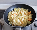 Foto del paso 3 de la receta: Tortilla de fideos o PIZZA DE FIDEOS!
