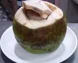 A picture of step 1 of Green Curry Chicken in Young Coconut.