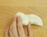 A picture of step 8 of Chicken bread roses.