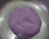 Foto langkah ke 2 dari resep Kue Bugis Ubi Ungu.