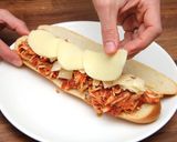 Lassan sült paradicsomos csirke szendvics recept fázis 9 fotója