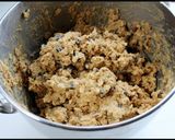 A picture of step 5 of Oatmeal raisin cookie.