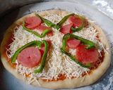 Foto del paso 4 de la receta: Mini Pizzas de queso y mortadela