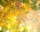 A picture of step 7 of Fried potato, chicken sauce and salad.